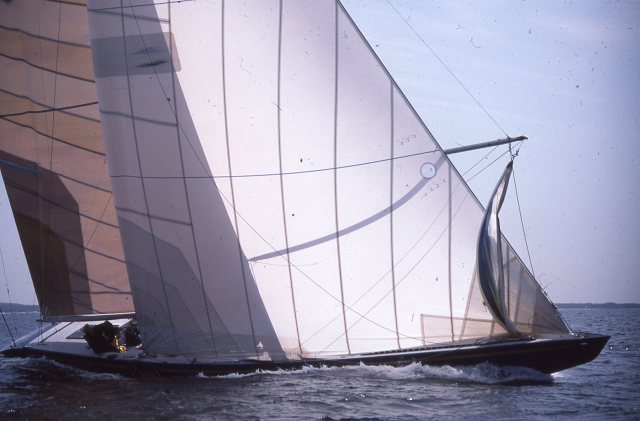 Victory Ready to Set the Kite